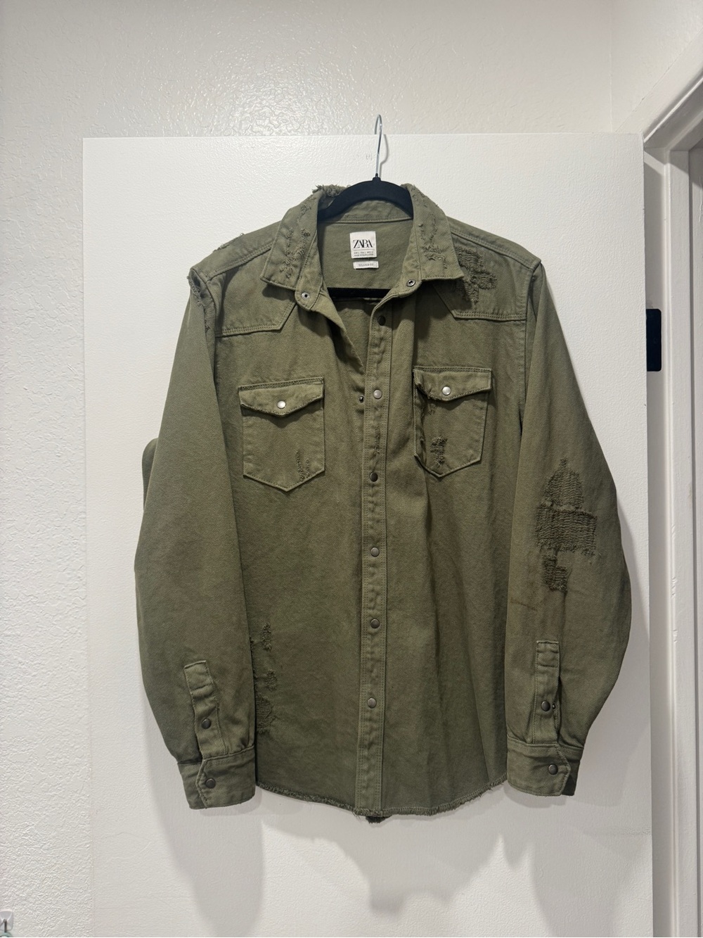 Zara Men’s Olive Green Distressed Overshirt Jacket Relaxed Fit Large